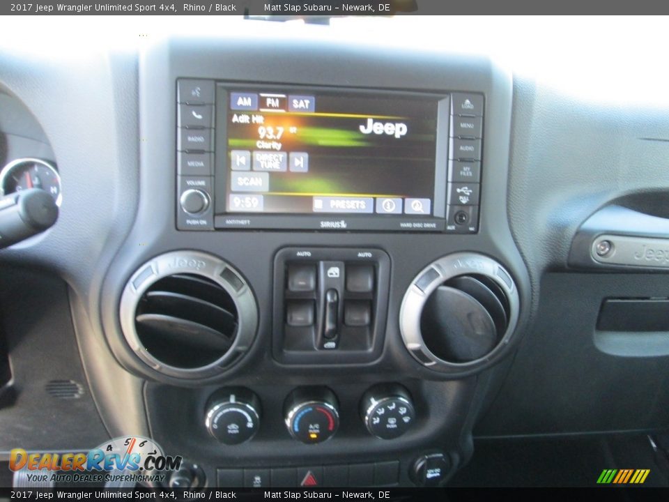 2017 Jeep Wrangler Unlimited Sport 4x4 Rhino / Black Photo #20