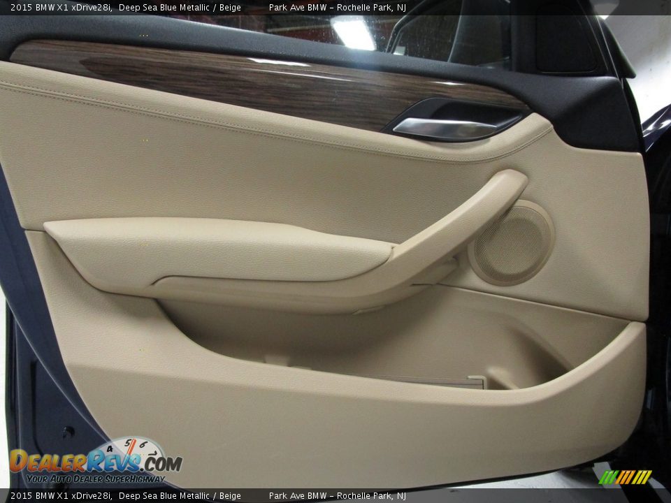2015 BMW X1 xDrive28i Deep Sea Blue Metallic / Beige Photo #10