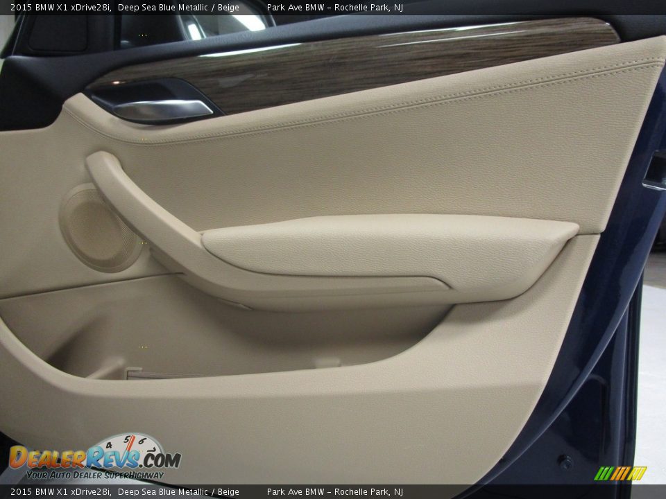 2015 BMW X1 xDrive28i Deep Sea Blue Metallic / Beige Photo #16
