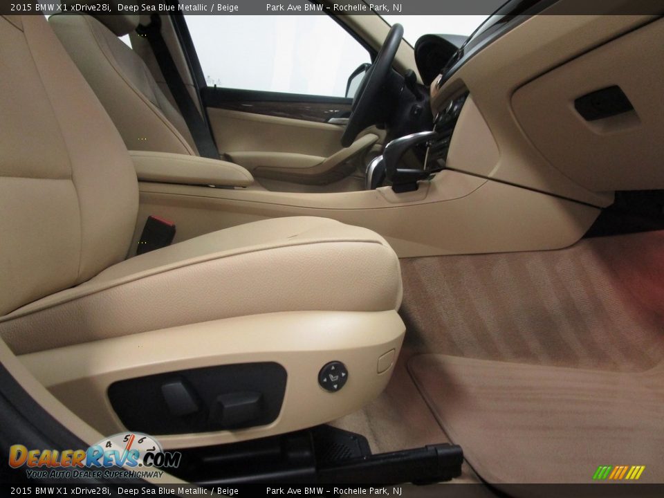 2015 BMW X1 xDrive28i Deep Sea Blue Metallic / Beige Photo #18