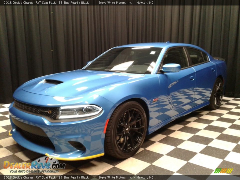 2018 Dodge Charger R/T Scat Pack B5 Blue Pearl / Black Photo #2