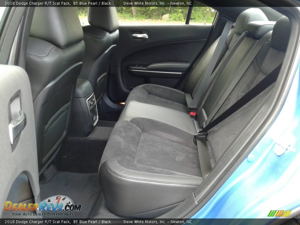 2018 Dodge Charger R/T Scat Pack B5 Blue Pearl / Black Photo #11