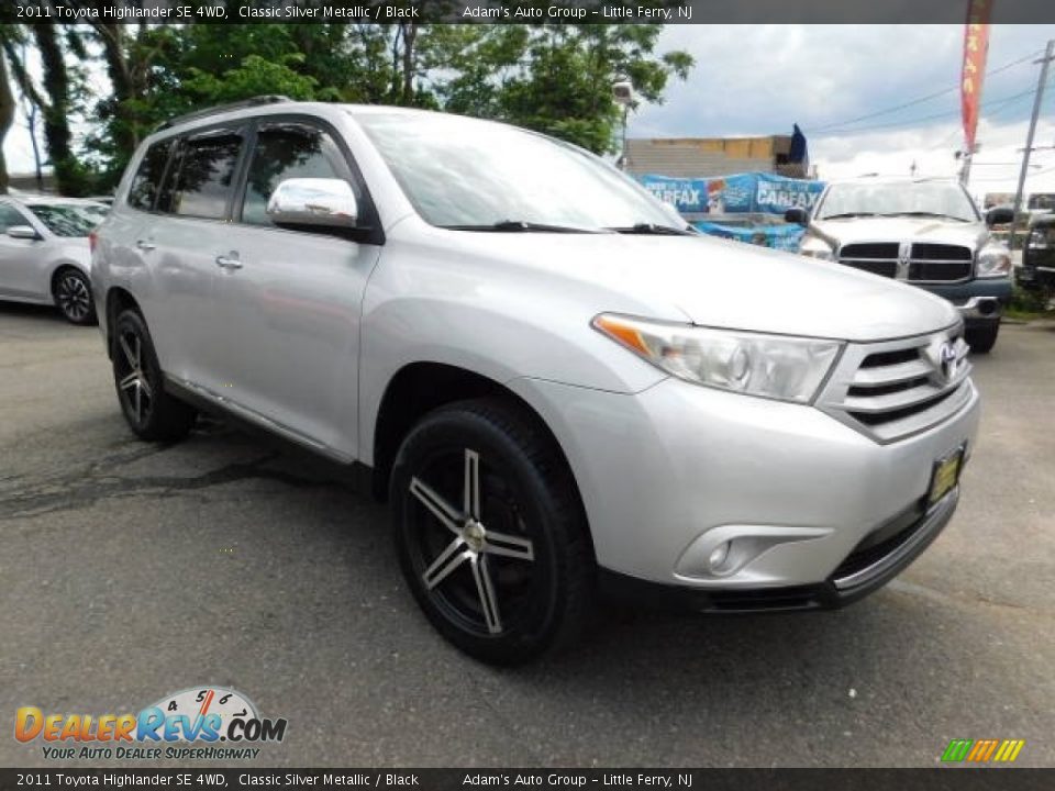 2011 Toyota Highlander SE 4WD Classic Silver Metallic / Black Photo #5