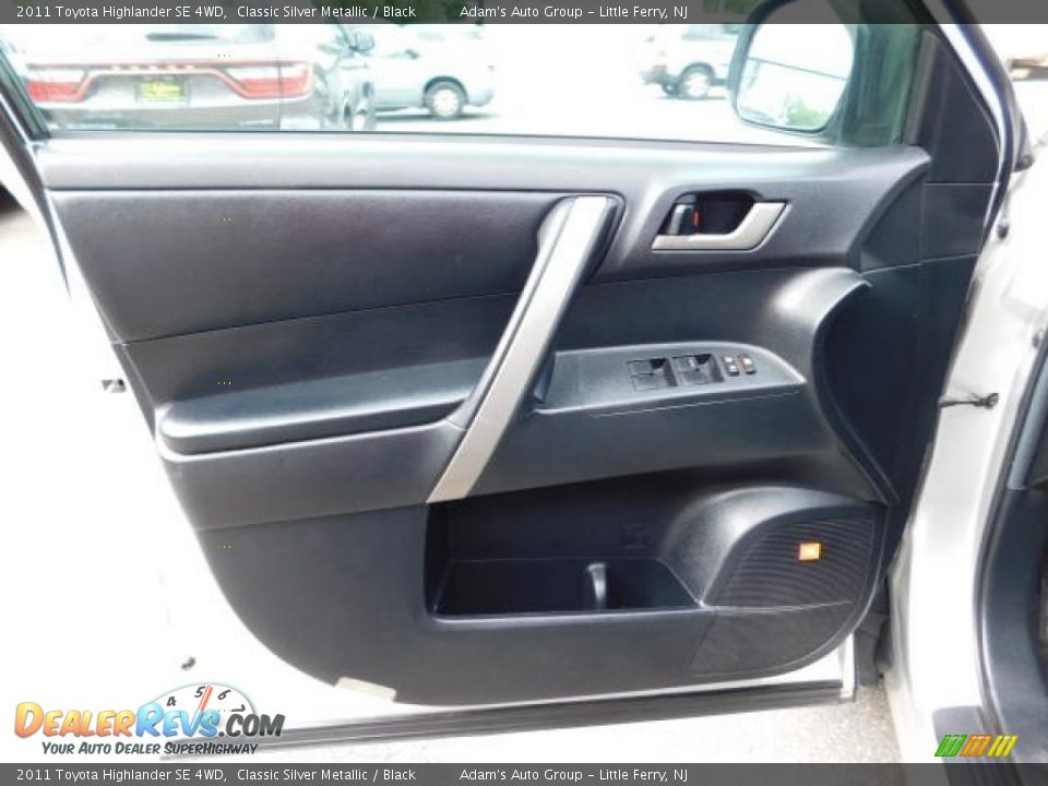 2011 Toyota Highlander SE 4WD Classic Silver Metallic / Black Photo #11
