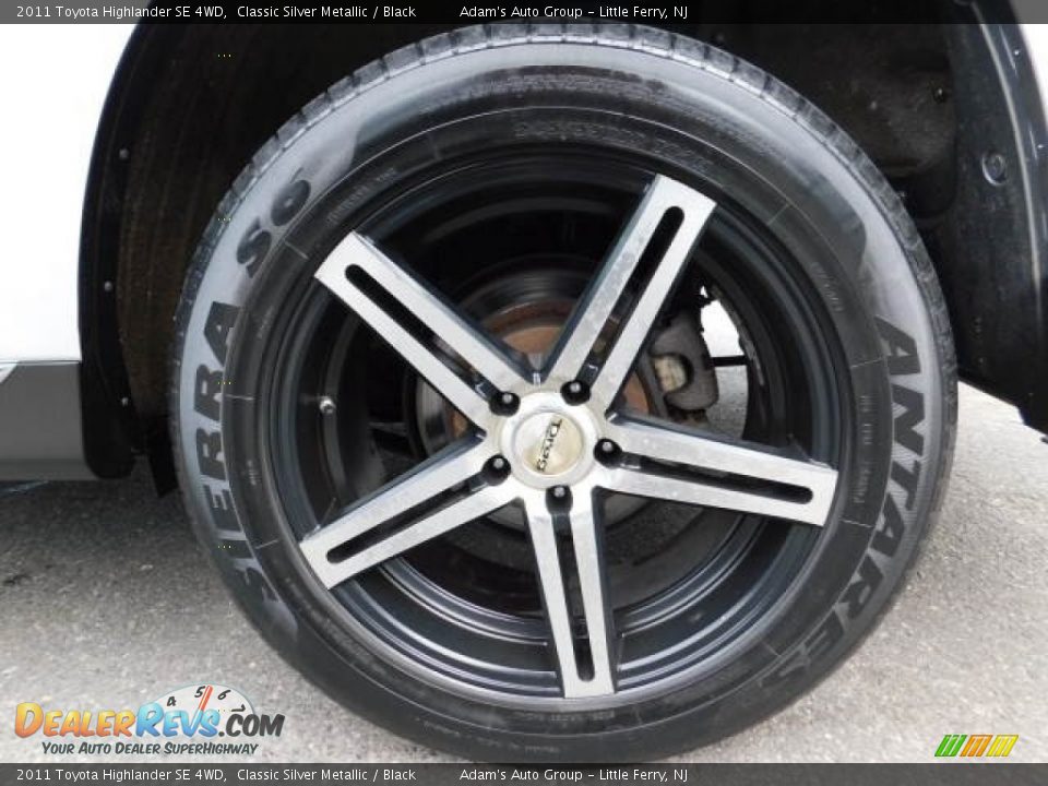 2011 Toyota Highlander SE 4WD Classic Silver Metallic / Black Photo #34