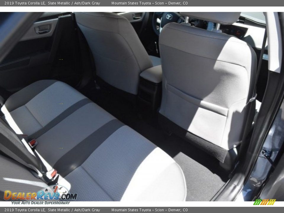 2019 Toyota Corolla LE Slate Metallic / Ash/Dark Gray Photo #16