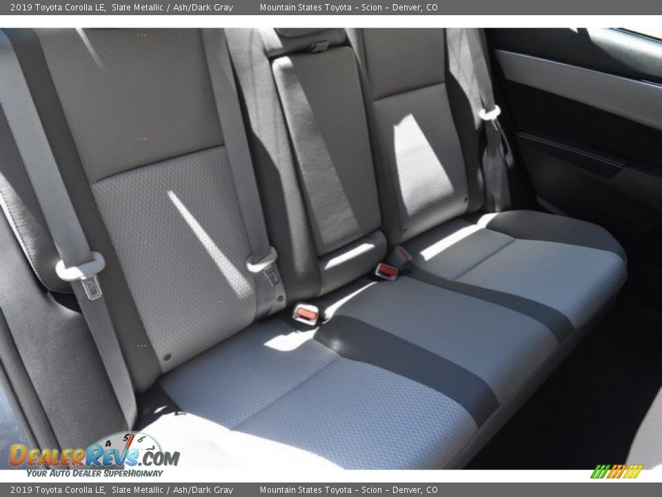 2019 Toyota Corolla LE Slate Metallic / Ash/Dark Gray Photo #18