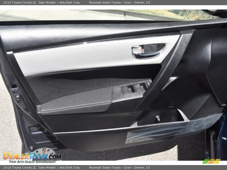 2019 Toyota Corolla LE Slate Metallic / Ash/Dark Gray Photo #19