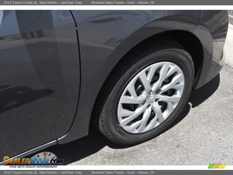 2019 Toyota Corolla LE Slate Metallic / Ash/Dark Gray Photo #35