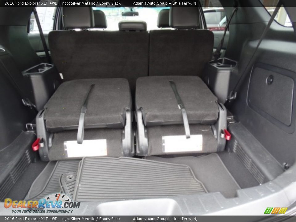 2016 Ford Explorer XLT 4WD Ingot Silver Metallic / Ebony Black Photo #31
