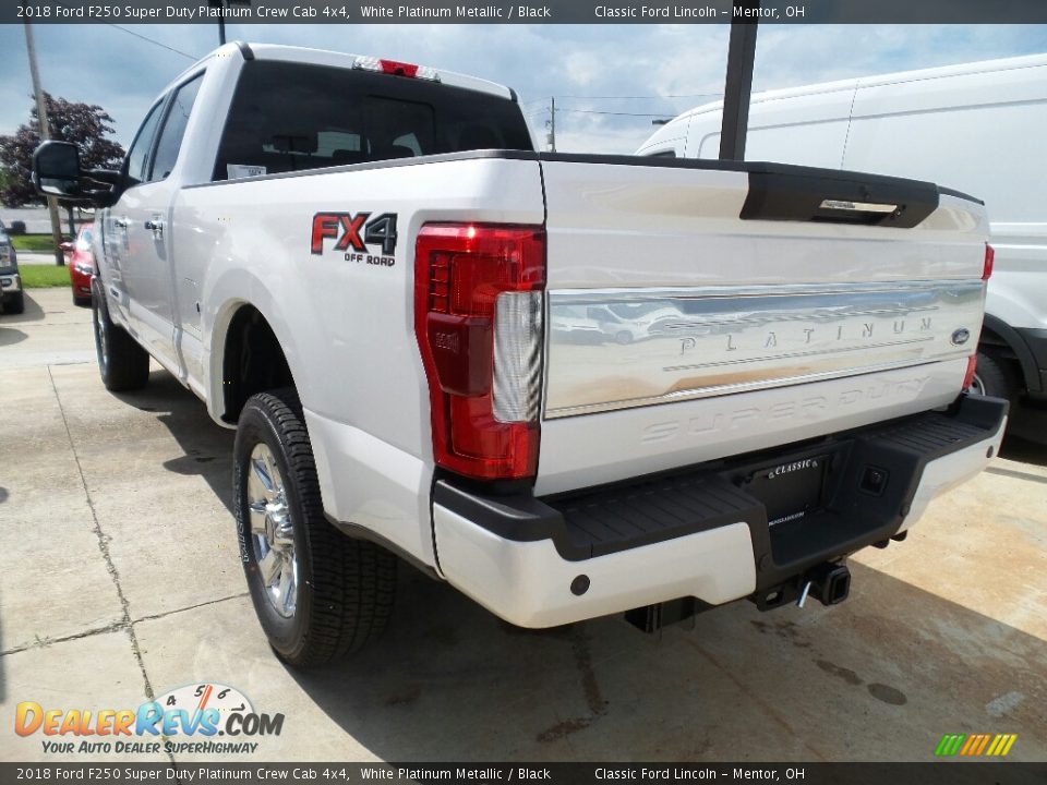 2018 Ford F250 Super Duty Platinum Crew Cab 4x4 White Platinum Metallic / Black Photo #3