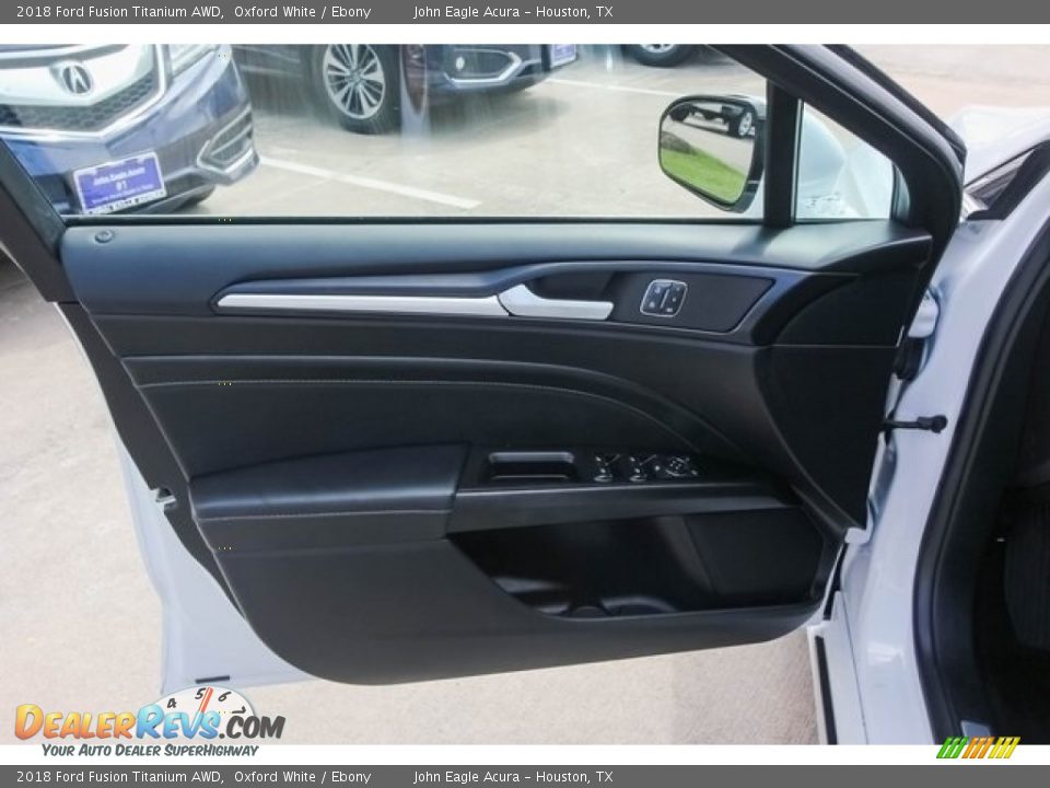 Door Panel of 2018 Ford Fusion Titanium AWD Photo #18