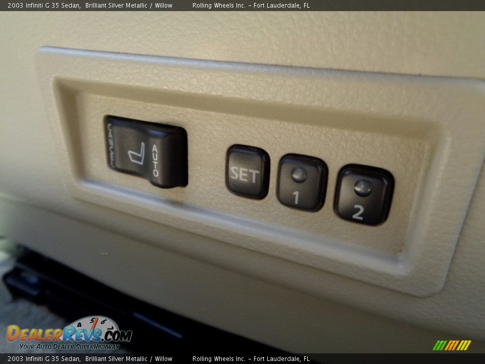 2003 Infiniti G 35 Sedan Brilliant Silver Metallic / Willow Photo #14