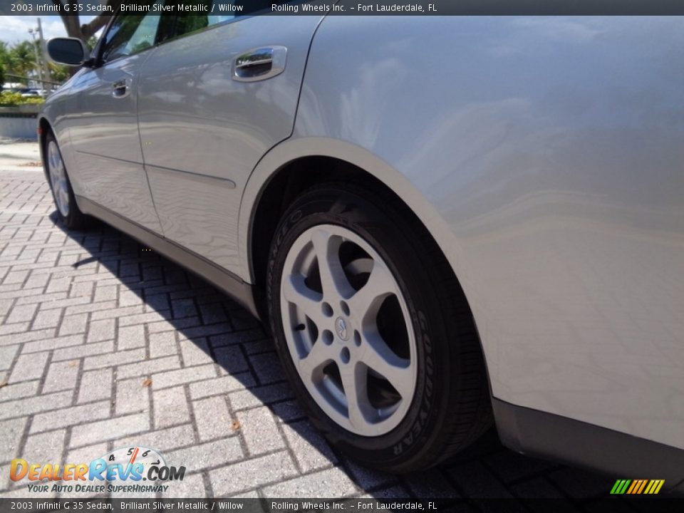 2003 Infiniti G 35 Sedan Brilliant Silver Metallic / Willow Photo #35