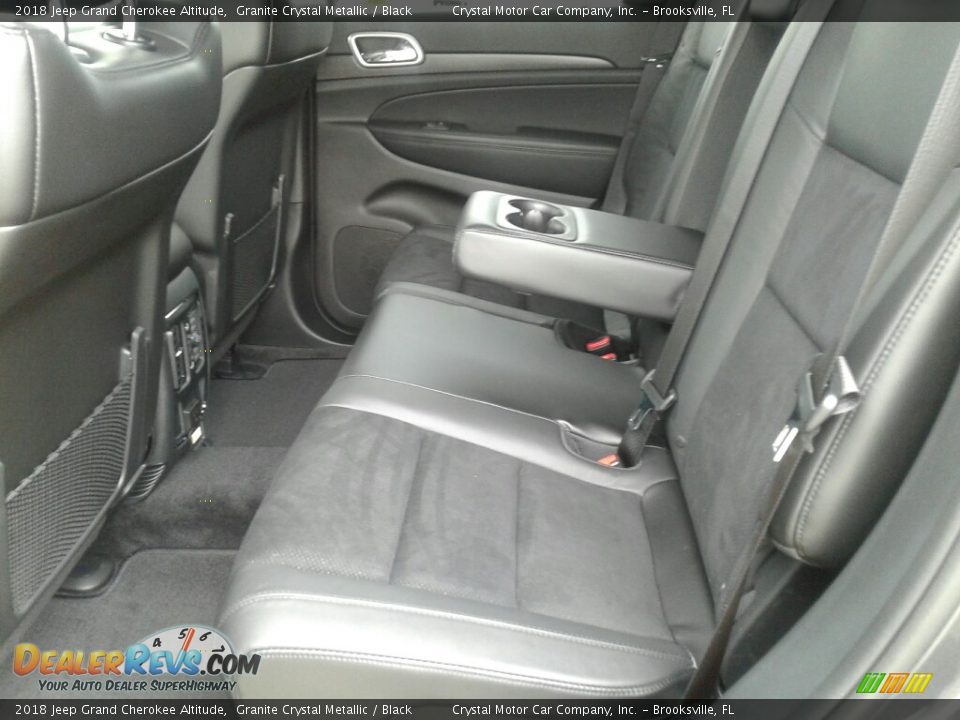 2018 Jeep Grand Cherokee Altitude Granite Crystal Metallic / Black Photo #10