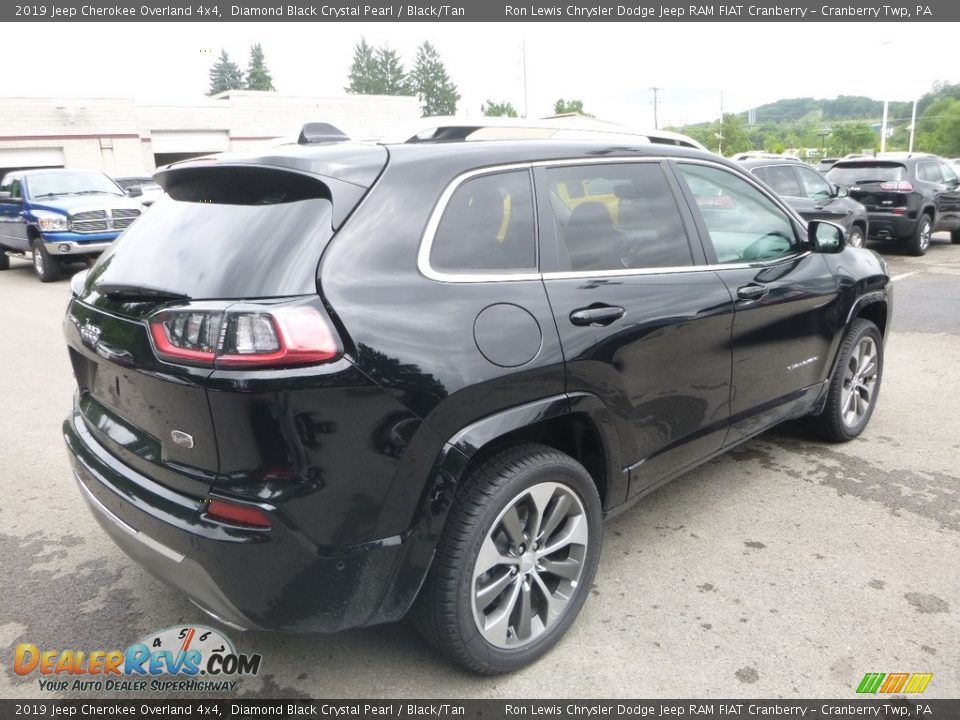 2019 Jeep Cherokee Overland 4x4 Diamond Black Crystal Pearl / Black/Tan Photo #5