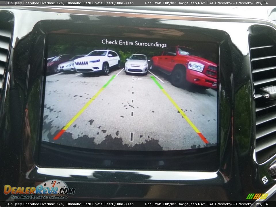 2019 Jeep Cherokee Overland 4x4 Diamond Black Crystal Pearl / Black/Tan Photo #19