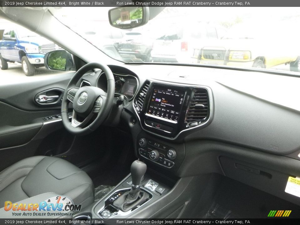 2019 Jeep Cherokee Limited 4x4 Bright White / Black Photo #10