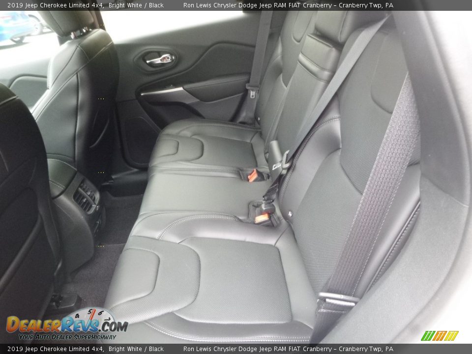 2019 Jeep Cherokee Limited 4x4 Bright White / Black Photo #12