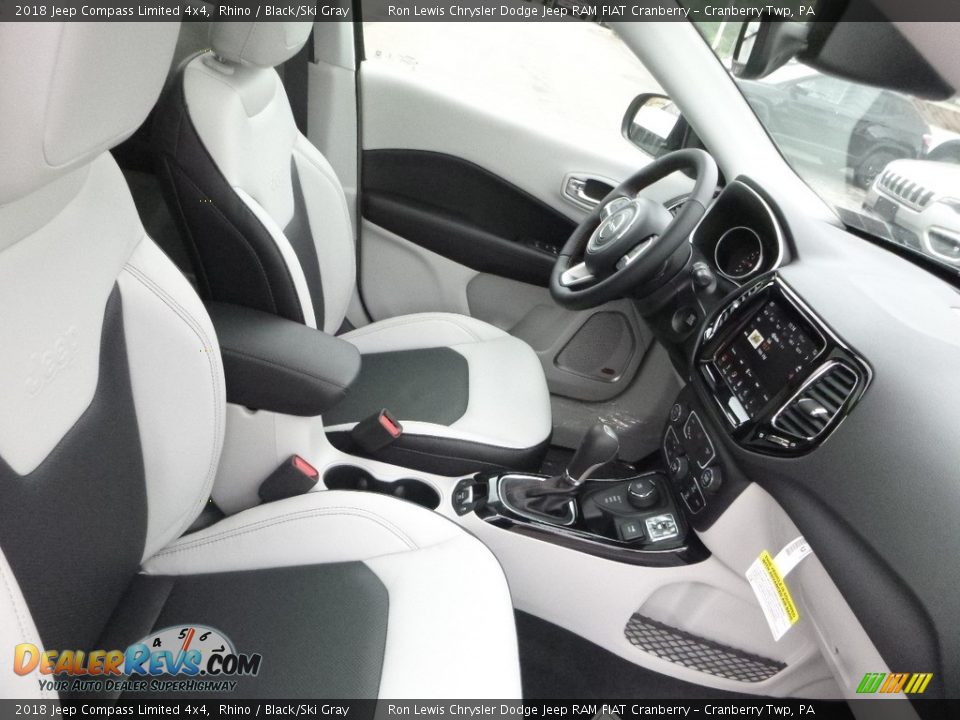 2018 Jeep Compass Limited 4x4 Rhino / Black/Ski Gray Photo #10