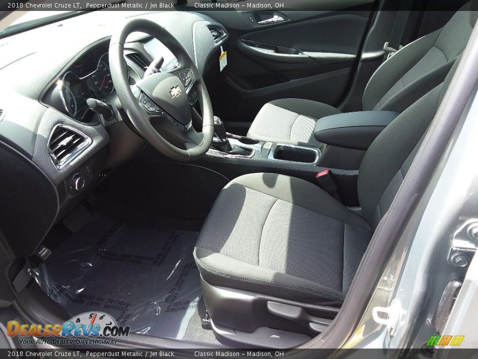 2018 Chevrolet Cruze LT Pepperdust Metallic / Jet Black Photo #5