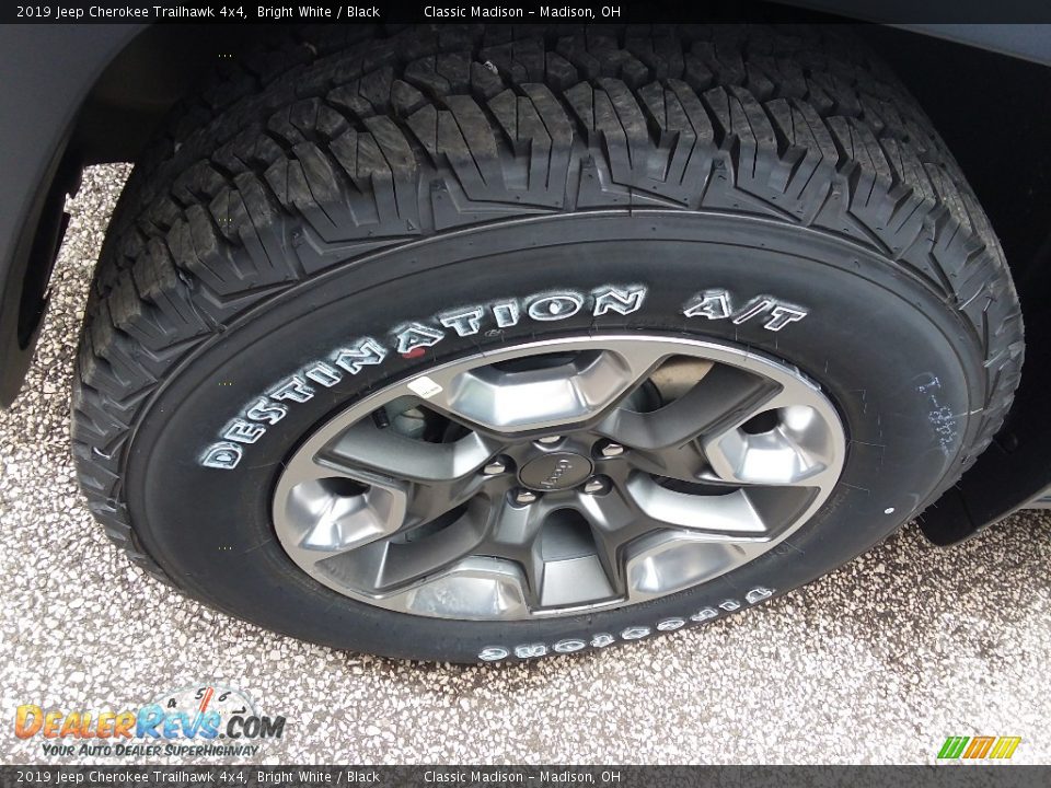 2019 Jeep Cherokee Trailhawk 4x4 Bright White / Black Photo #2