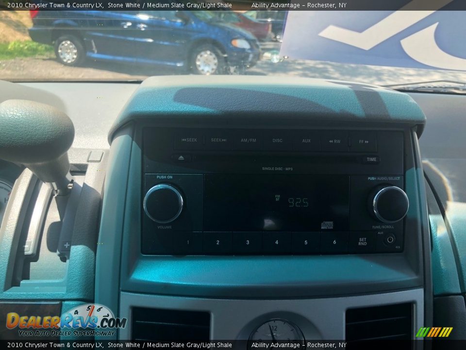 2010 Chrysler Town & Country LX Stone White / Medium Slate Gray/Light Shale Photo #13