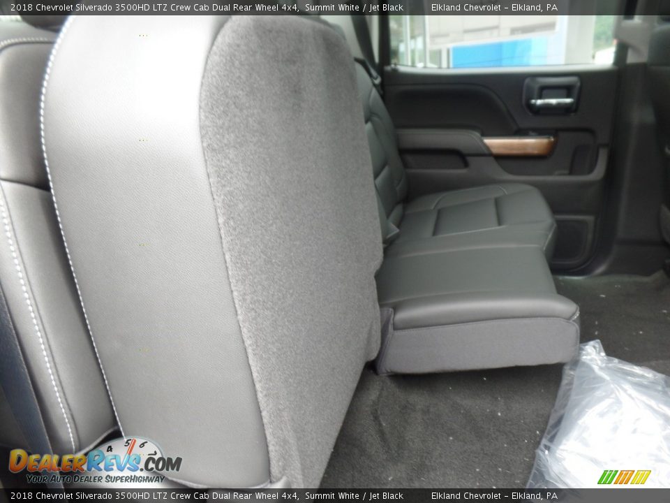 2018 Chevrolet Silverado 3500HD LTZ Crew Cab Dual Rear Wheel 4x4 Summit White / Jet Black Photo #19