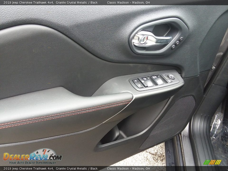 2019 Jeep Cherokee Trailhawk 4x4 Granite Crystal Metallic / Black Photo #4