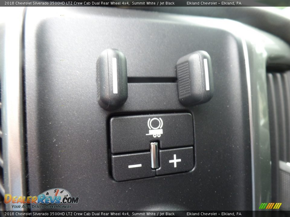 2018 Chevrolet Silverado 3500HD LTZ Crew Cab Dual Rear Wheel 4x4 Summit White / Jet Black Photo #26