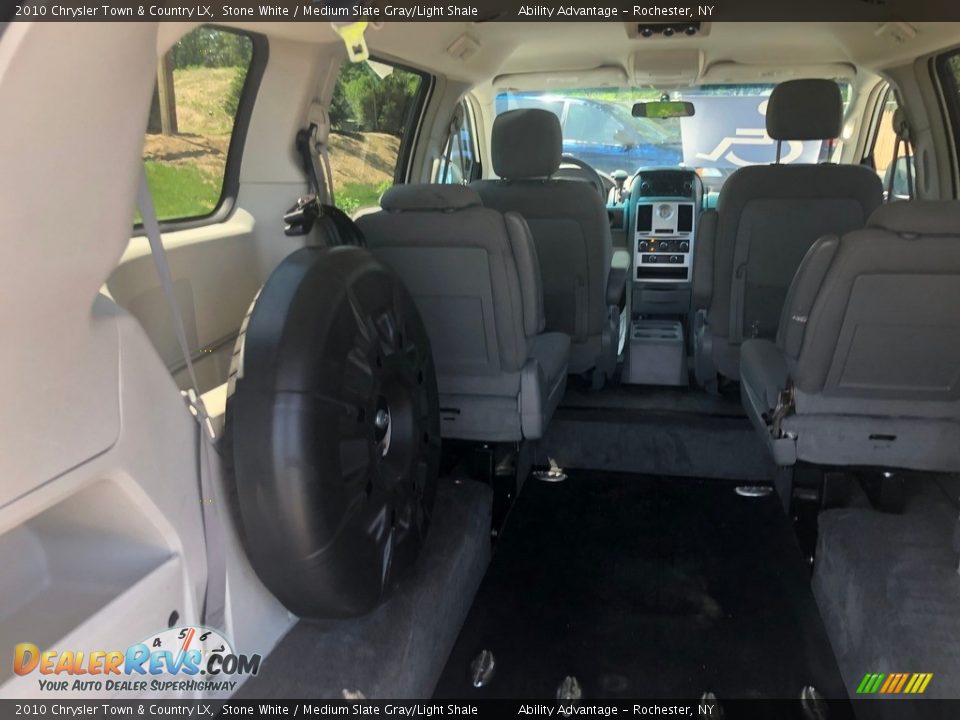 2010 Chrysler Town & Country LX Stone White / Medium Slate Gray/Light Shale Photo #32