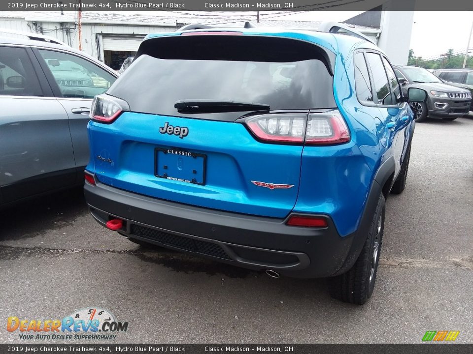 2019 Jeep Cherokee Trailhawk 4x4 Hydro Blue Pearl / Black Photo #3