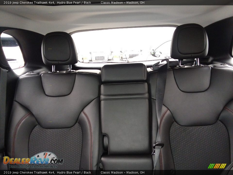 2019 Jeep Cherokee Trailhawk 4x4 Hydro Blue Pearl / Black Photo #8
