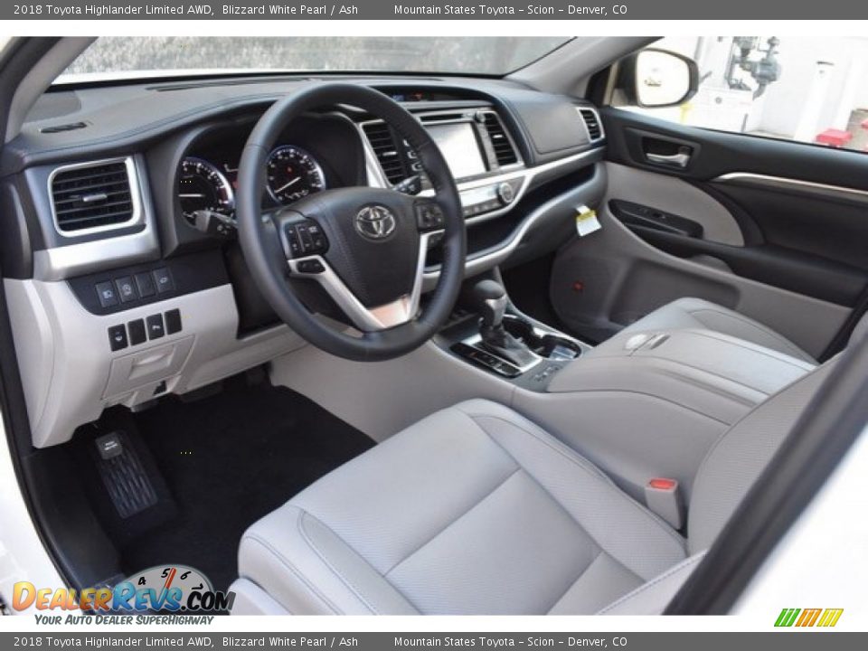 2018 Toyota Highlander Limited AWD Blizzard White Pearl / Ash Photo #5