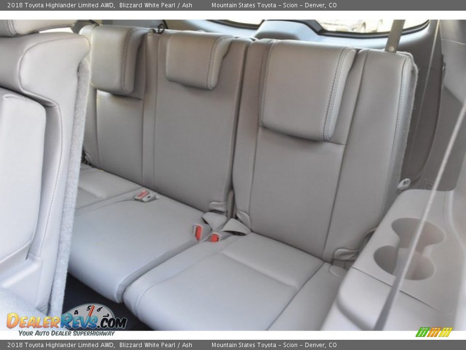 2018 Toyota Highlander Limited AWD Blizzard White Pearl / Ash Photo #22
