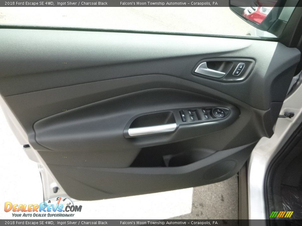 2018 Ford Escape SE 4WD Ingot Silver / Charcoal Black Photo #10