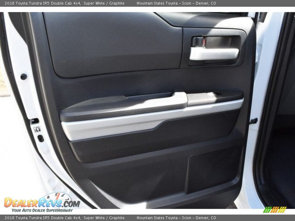 2018 Toyota Tundra SR5 Double Cab 4x4 Super White / Graphite Photo #20