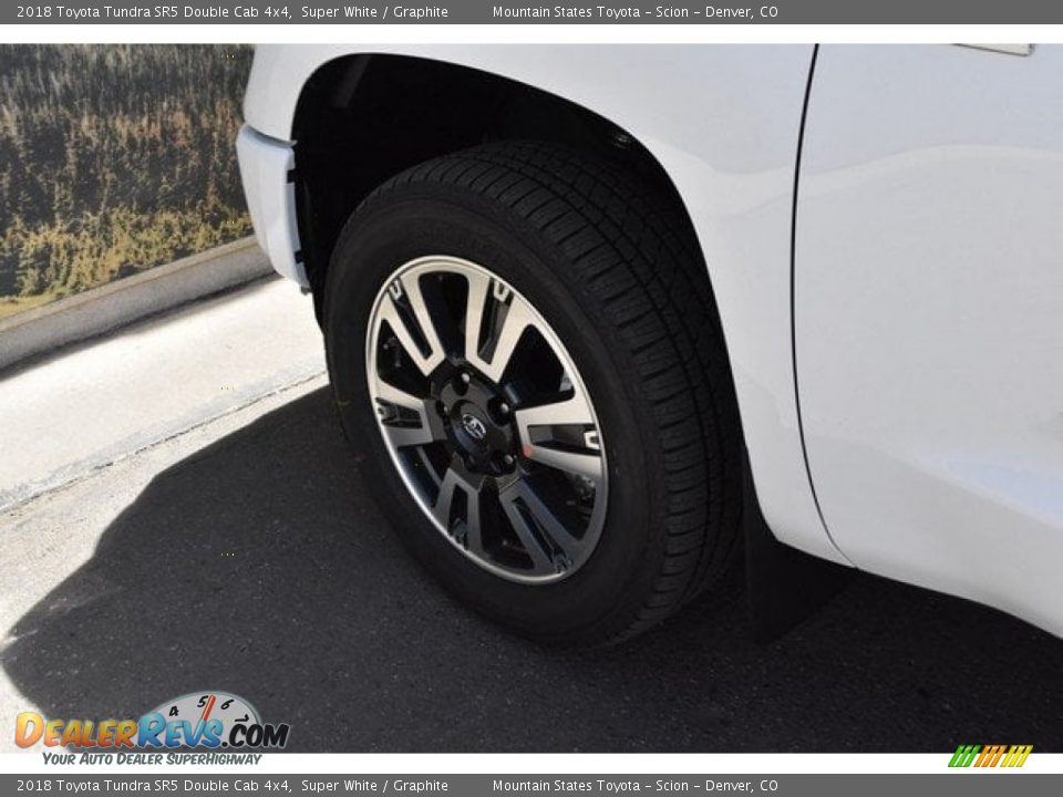 2018 Toyota Tundra SR5 Double Cab 4x4 Super White / Graphite Photo #22