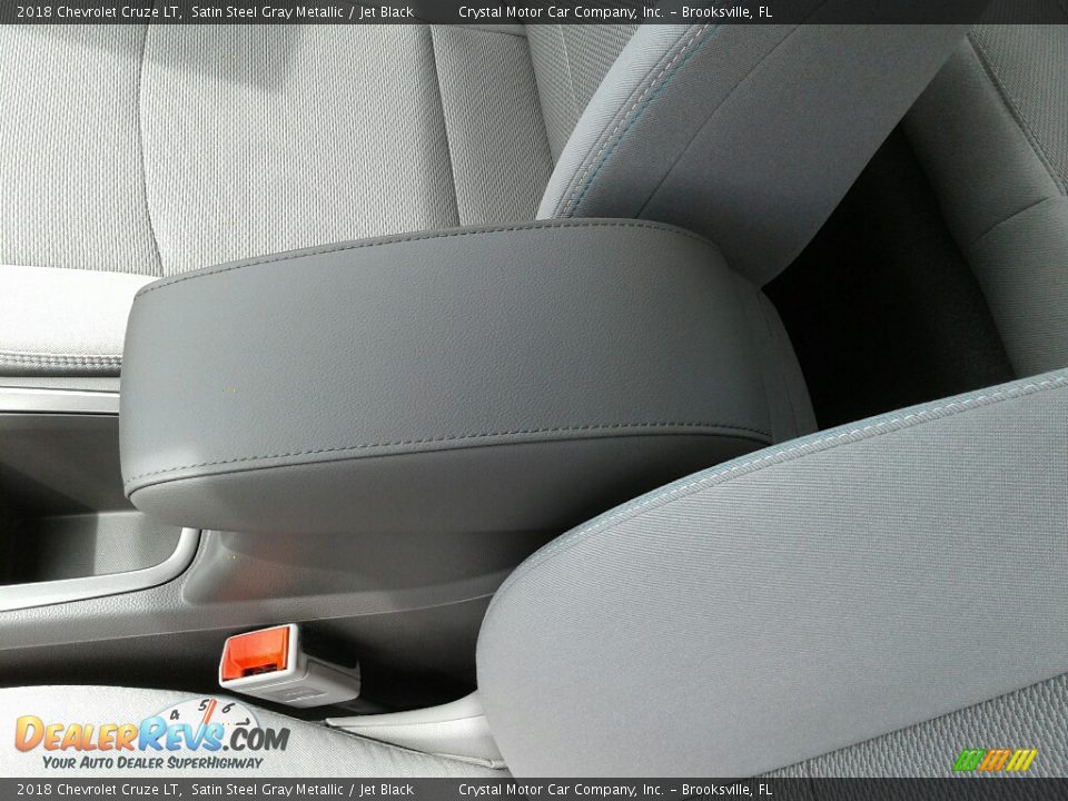 2018 Chevrolet Cruze LT Satin Steel Gray Metallic / Jet Black Photo #17