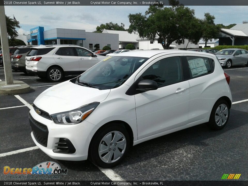 Front 3/4 View of 2018 Chevrolet Spark LS Photo #1