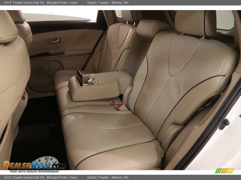 2015 Toyota Venza XLE V6 Blizzard Pearl / Ivory Photo #20