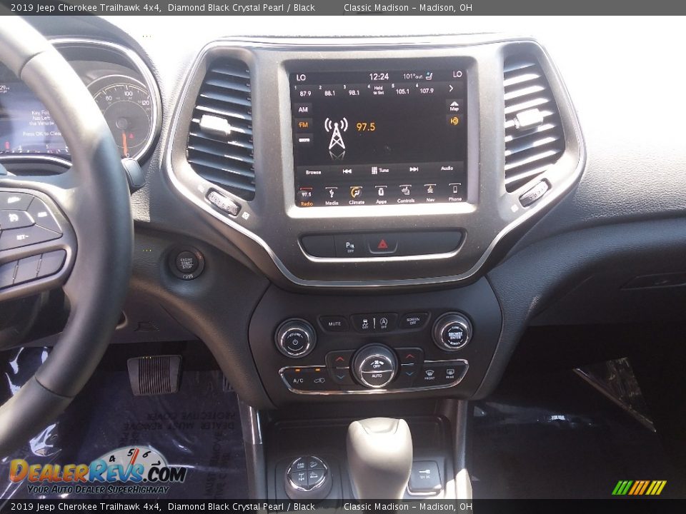 2019 Jeep Cherokee Trailhawk 4x4 Diamond Black Crystal Pearl / Black Photo #9