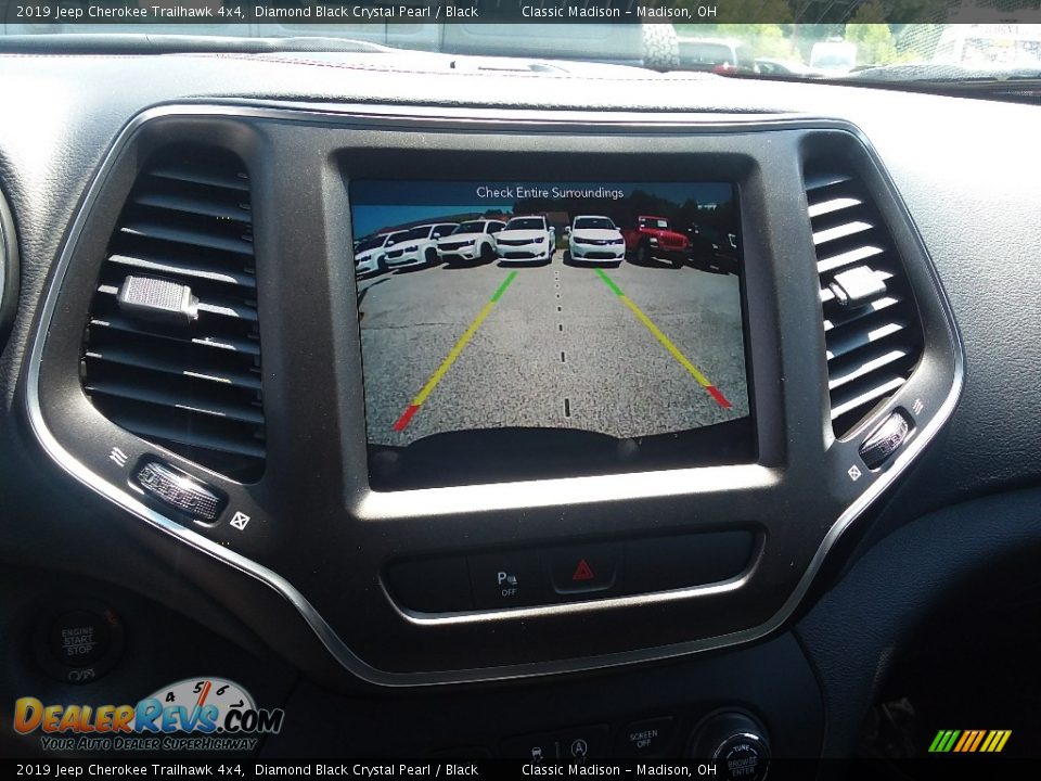 2019 Jeep Cherokee Trailhawk 4x4 Diamond Black Crystal Pearl / Black Photo #13