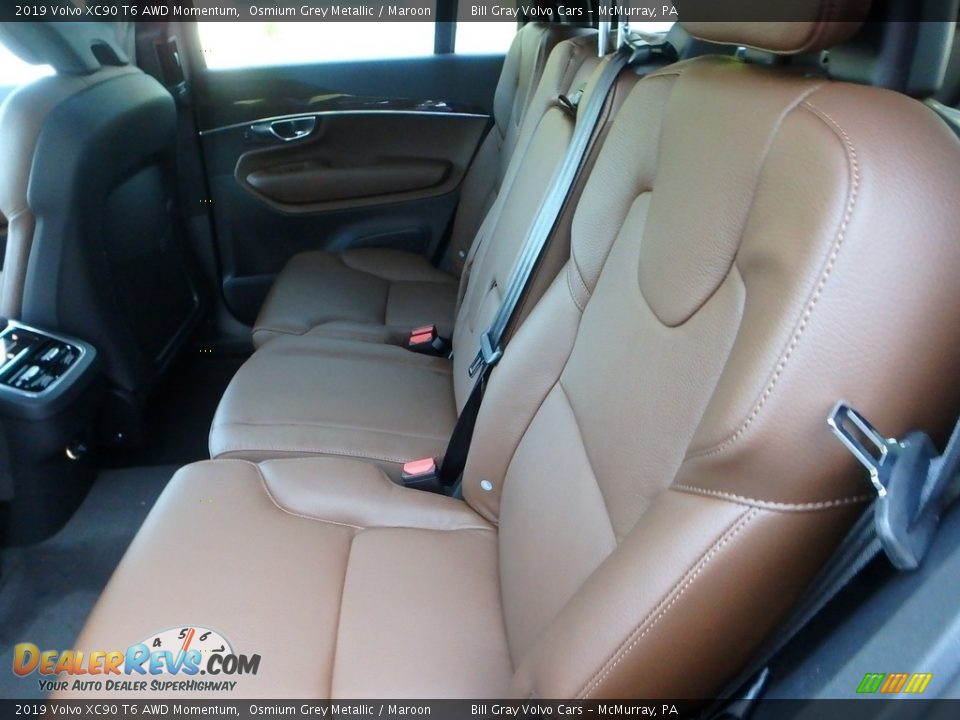Rear Seat of 2019 Volvo XC90 T6 AWD Momentum Photo #8