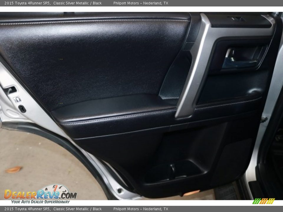 2015 Toyota 4Runner SR5 Classic Silver Metallic / Black Photo #33