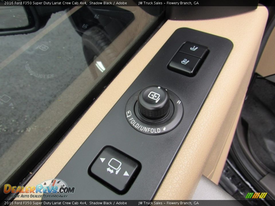 2016 Ford F350 Super Duty Lariat Crew Cab 4x4 Shadow Black / Adobe Photo #29