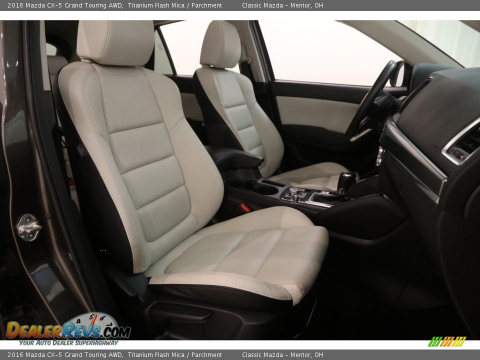 2016 Mazda CX-5 Grand Touring AWD Titanium Flash Mica / Parchment Photo #22