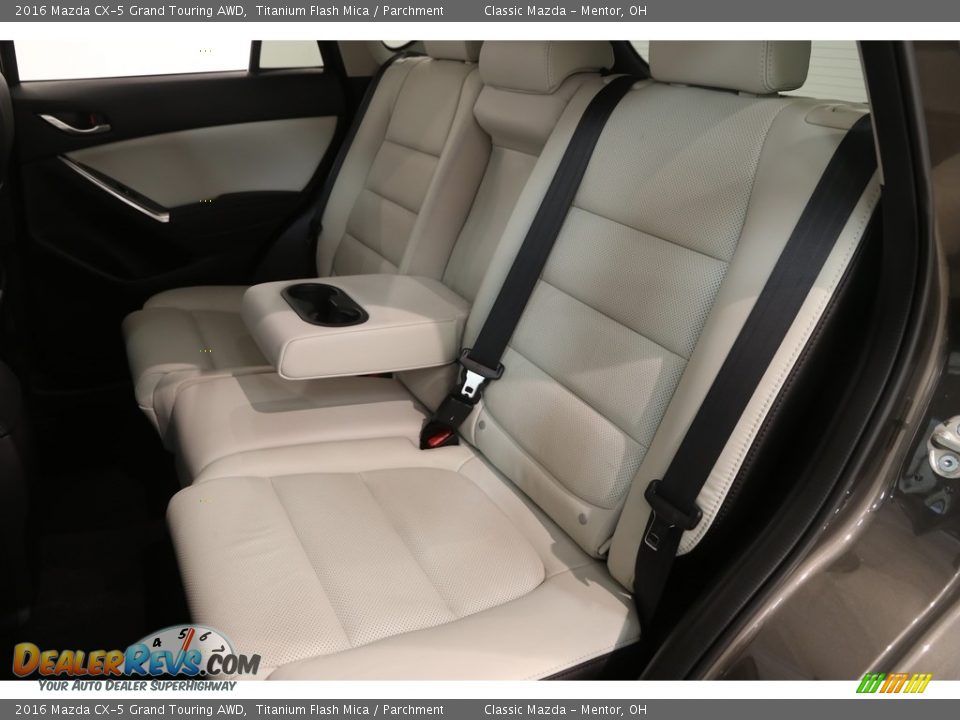2016 Mazda CX-5 Grand Touring AWD Titanium Flash Mica / Parchment Photo #25