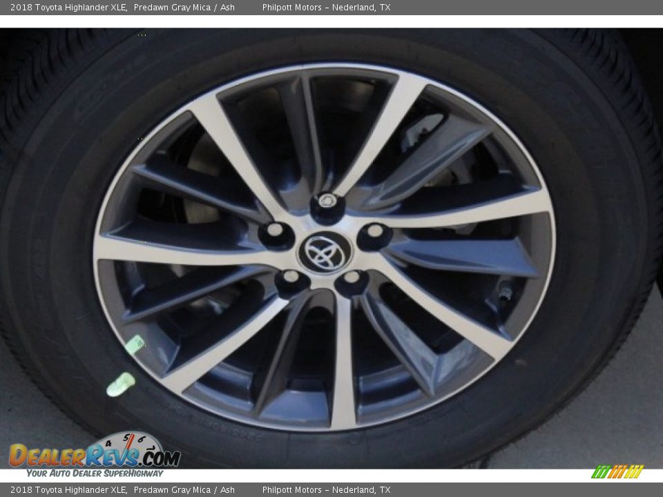 2018 Toyota Highlander XLE Predawn Gray Mica / Ash Photo #5