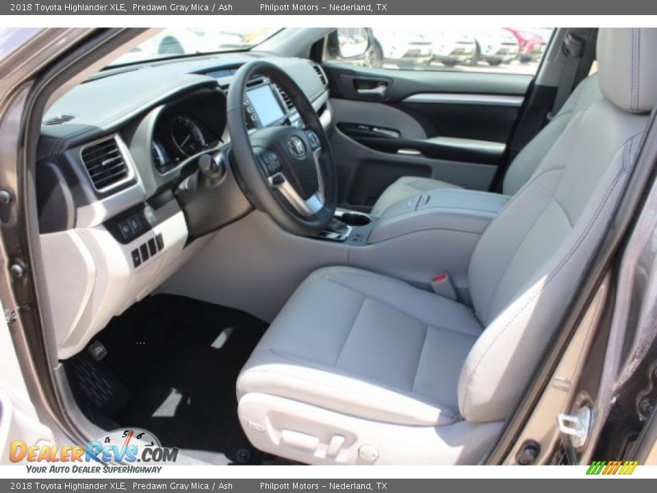 2018 Toyota Highlander XLE Predawn Gray Mica / Ash Photo #14